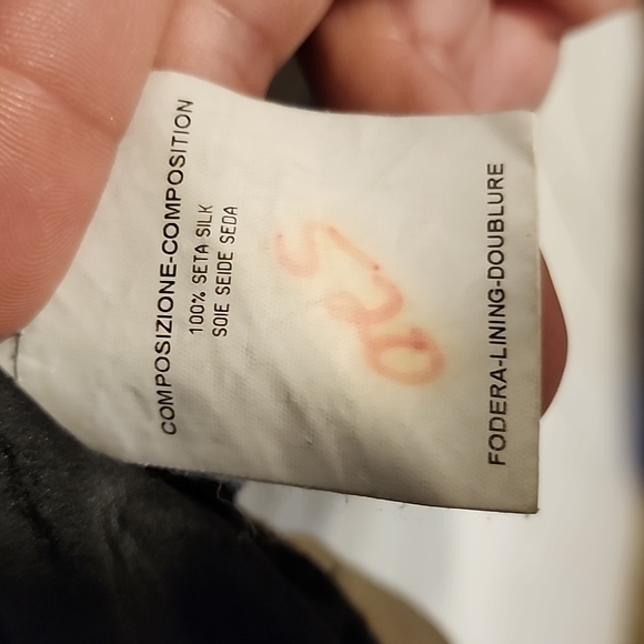 YVES SAINT LAURENT SILK CROPPED BOMBER JACKET. - Picture 7 of 9